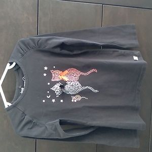 Deux par deux black girls size 6 long sleeve t-shirt with adorable cat design